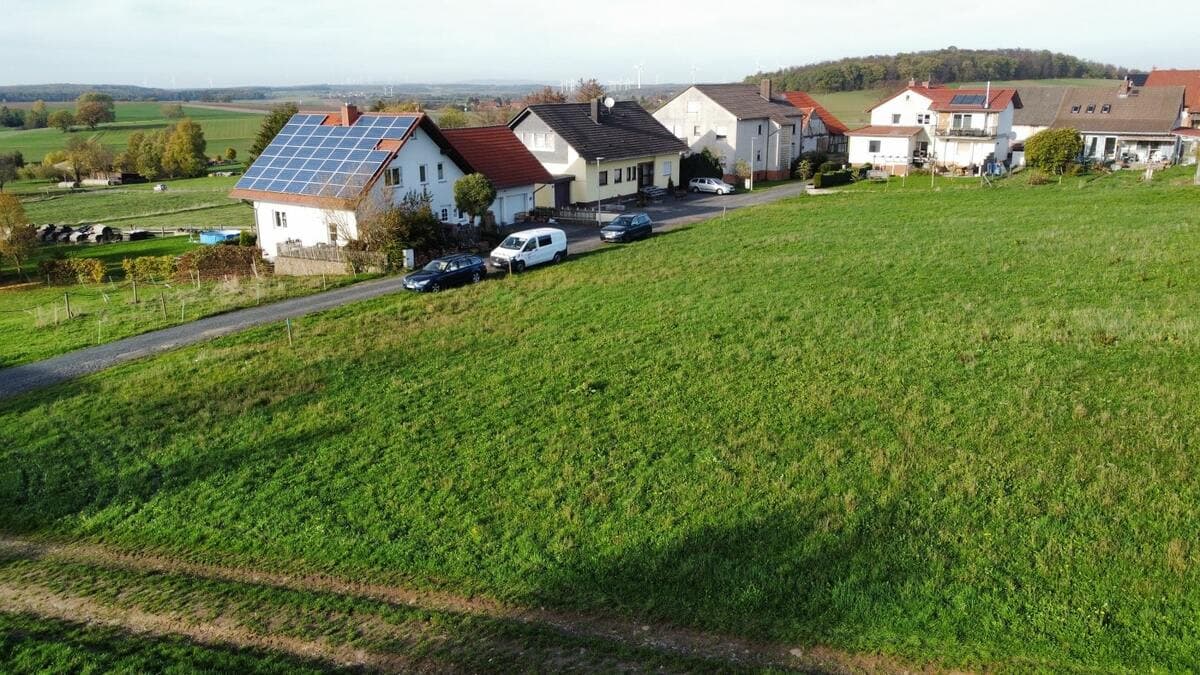 DAS BAUGRUNDSTÜCK FÜR IHREN WOHNTRAUM! 
KEINE KÄUFERPROVISION!