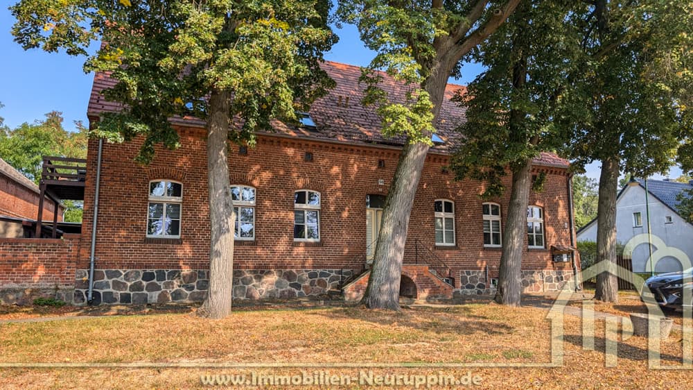 Solide Kapitalanlage oder vielleicht doch zum Selbstbewohnen?  Tolles Mehrfamilienhaus in Manker!