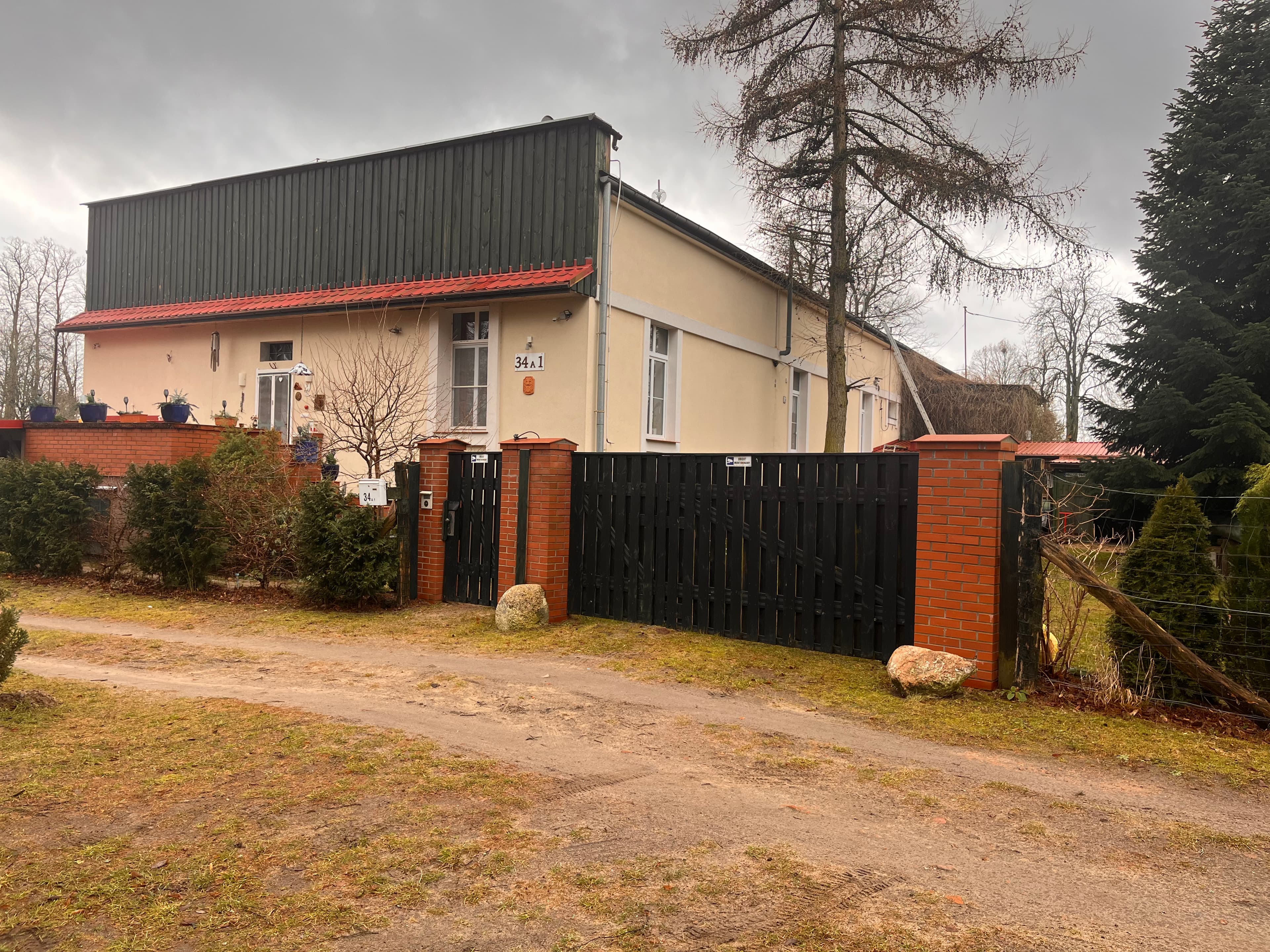 Großes geschichtsträchtiges Haus 