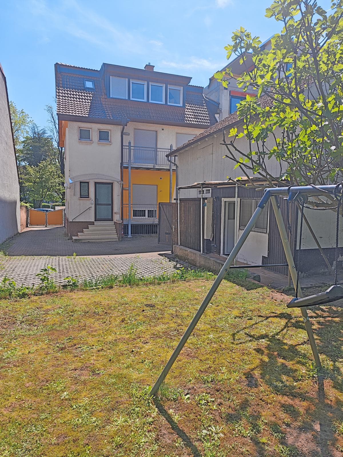 Wiesloch, 2 FH, 212qm , sofort bezugsfrei, komplett modernisiert