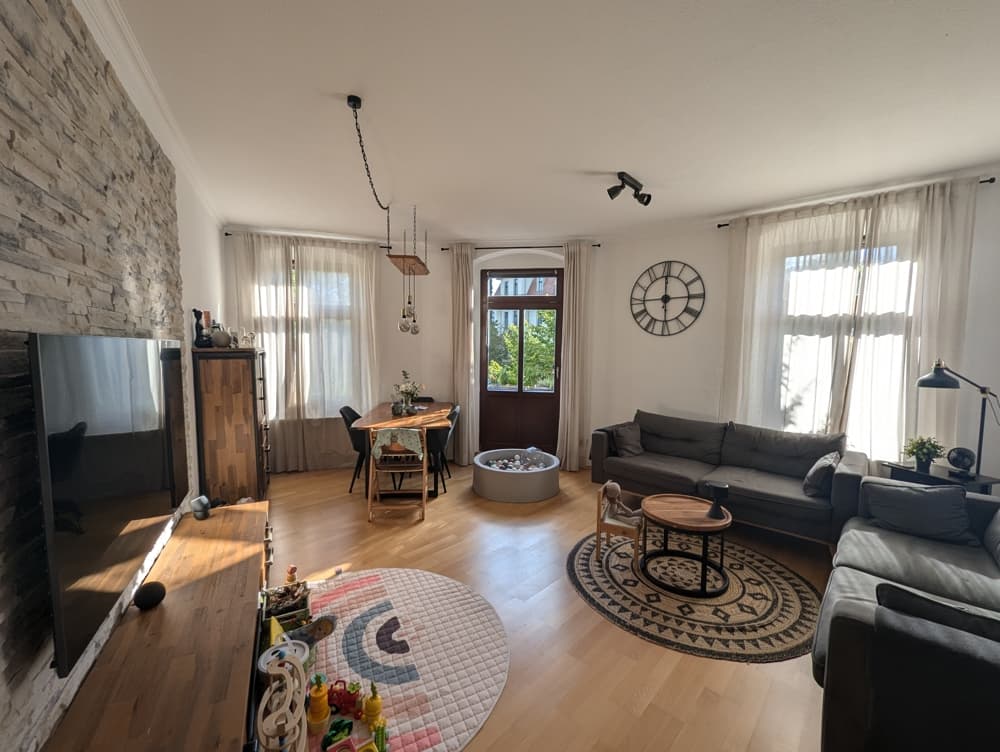 Freie schöne 4-Raum-Wohnung in bevorzugter Lage in Dresden-Striesen