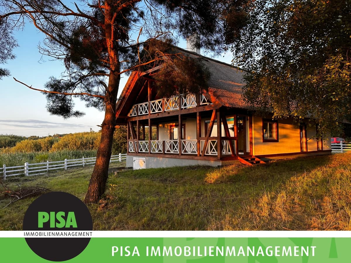 Ferienhaus in Nähe zur Ostsee! Tolles Reetdachhaus in Polen direkt im Gardna Park