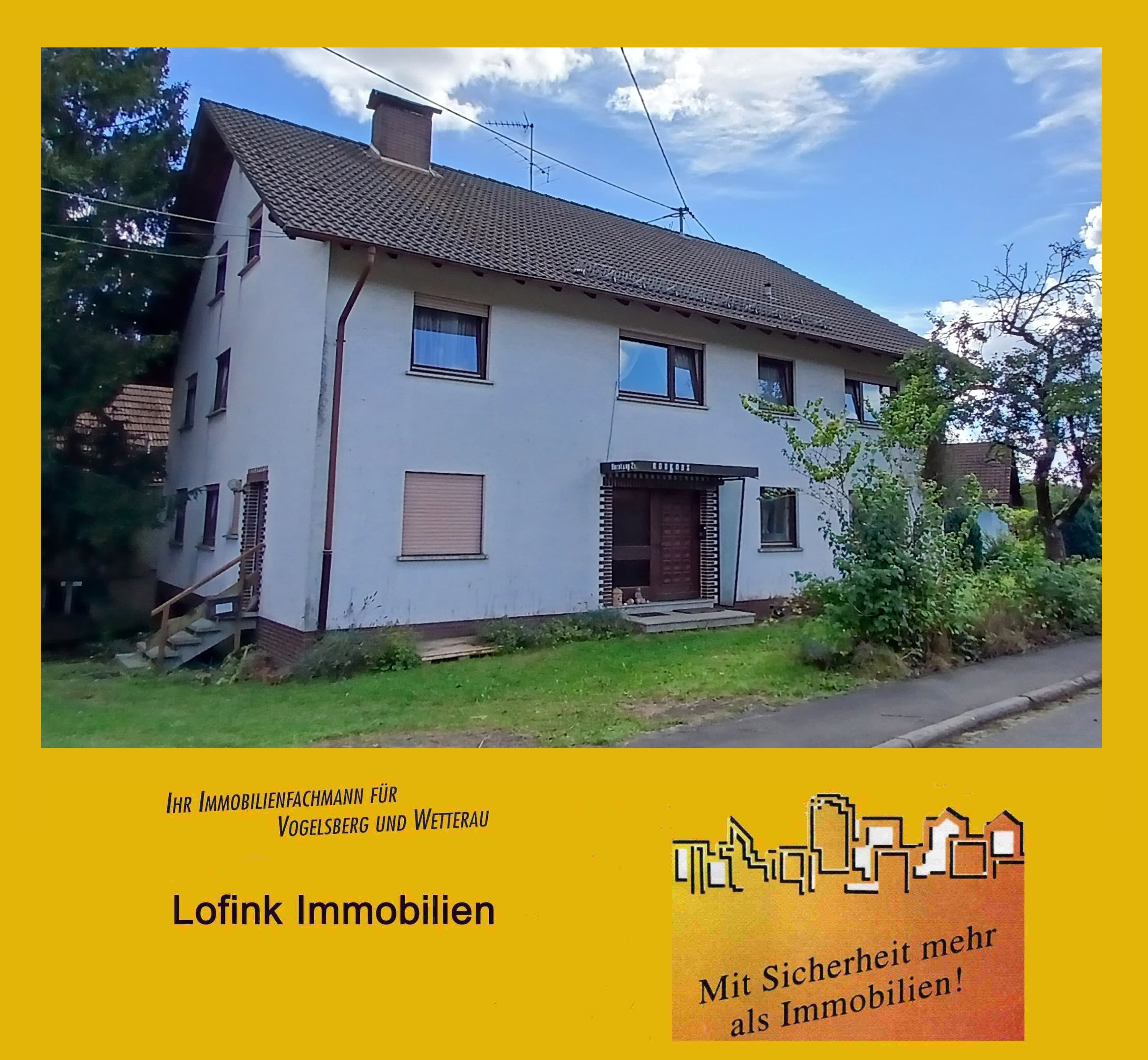 Einzigartiges Immobilienensemble – drei Wohnhäuser und Nebengebäude alles auf einem Grundstück. 