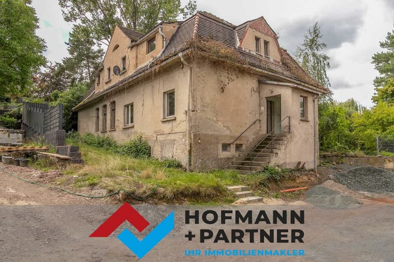 Zentrumsnah gelegene Stadtvilla mit Einliegerwohnung und großem Grundstück in Nossen