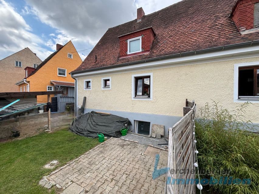 Doppelhaushälfte in Siedlungslage von Plattling