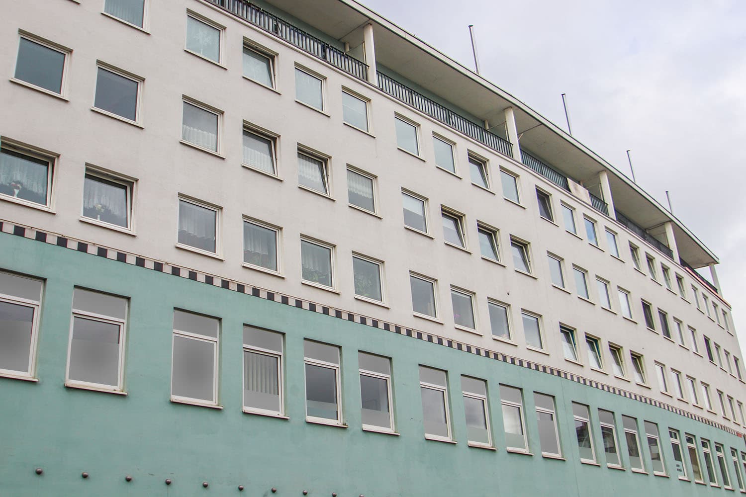 Moderne Büroetage – hell – variabel – zentral