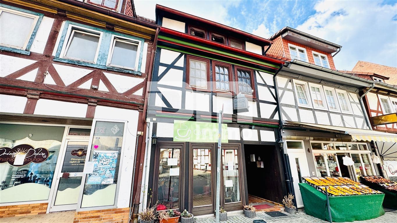 Historisches Fachwerk-Ensemble mit Renditepotenzial in zentraler Lage von Northeim