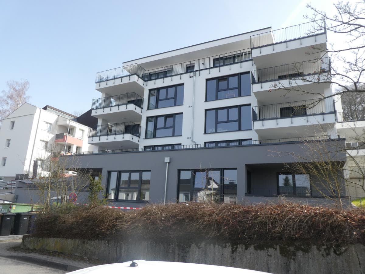 Helle altengerechte Wohnung im KFW 40 Energiesparhaus in ruhiger Lage im Grünen