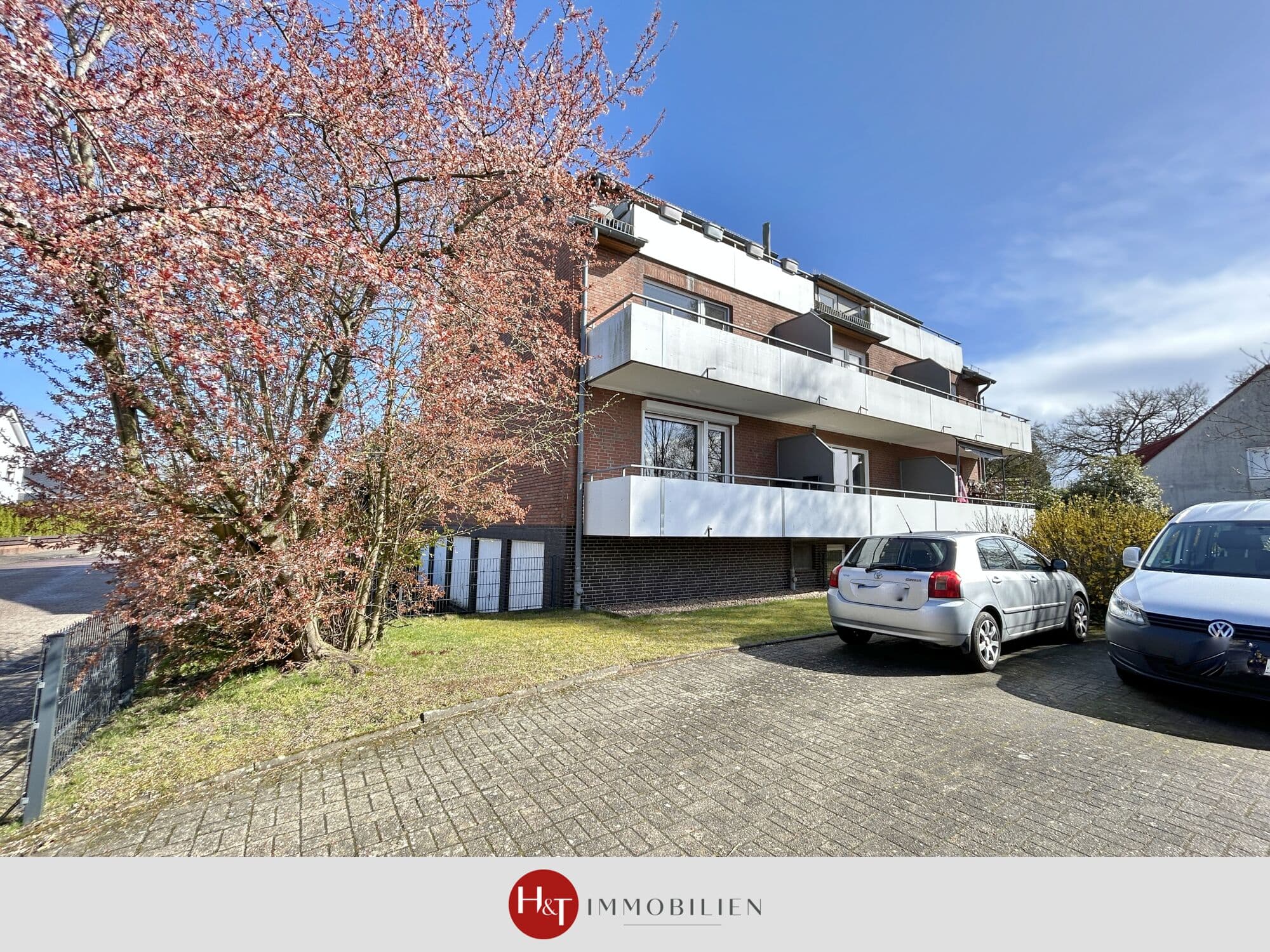 Vielseitig nutzbar – gut geschnitten mit Balkon in Delmenhorst