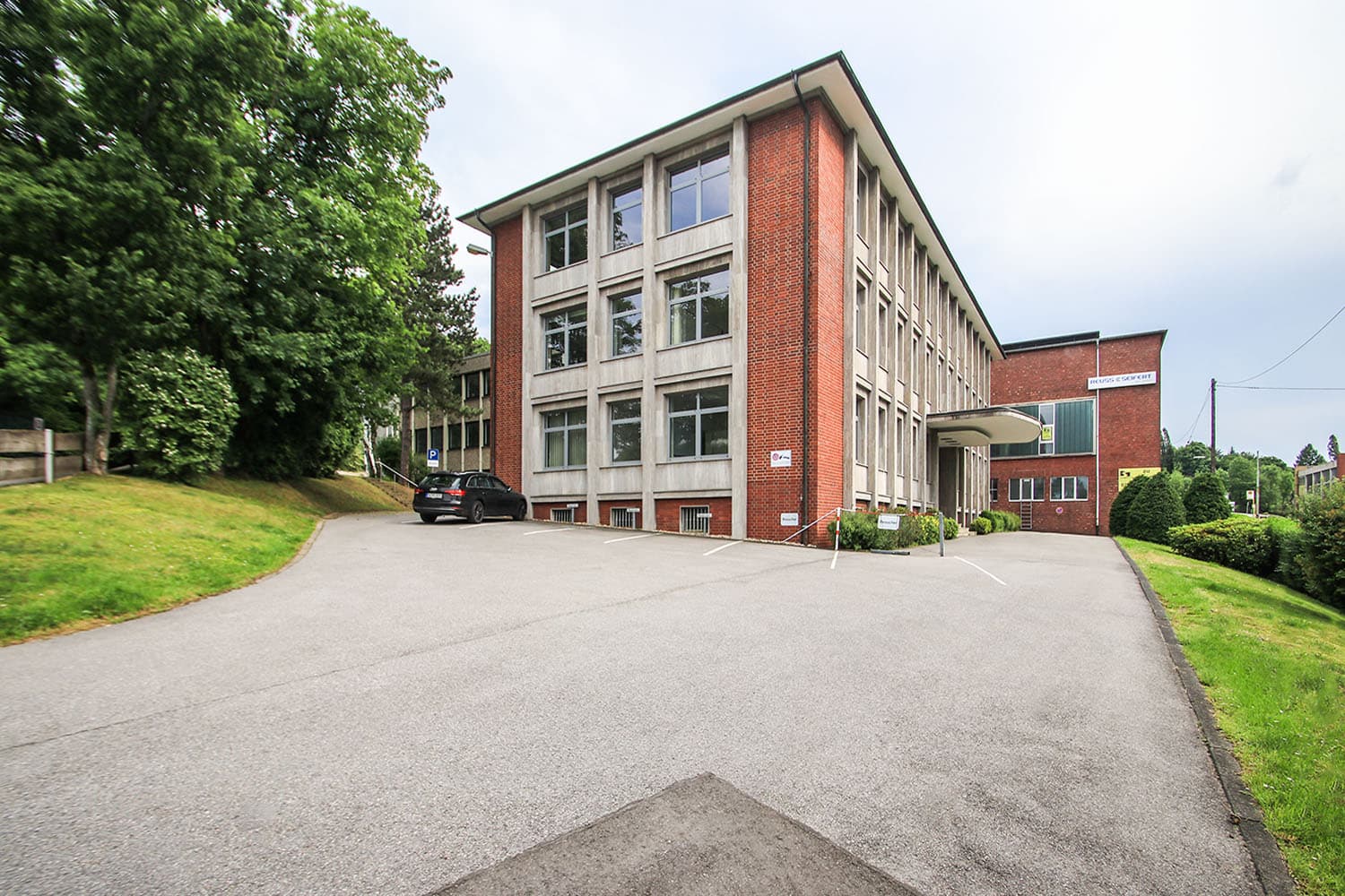 Individuelle Büroflächen an der A43