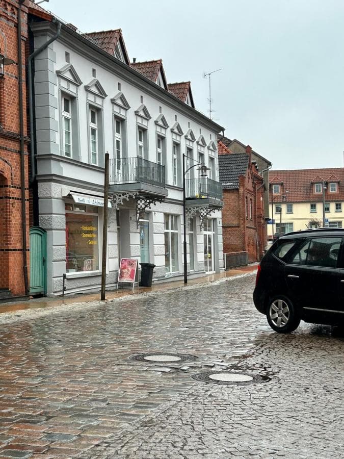 Wohn und Geschäftshaus in Lübz zu verkaufen - Attraktive Kapitalanlage