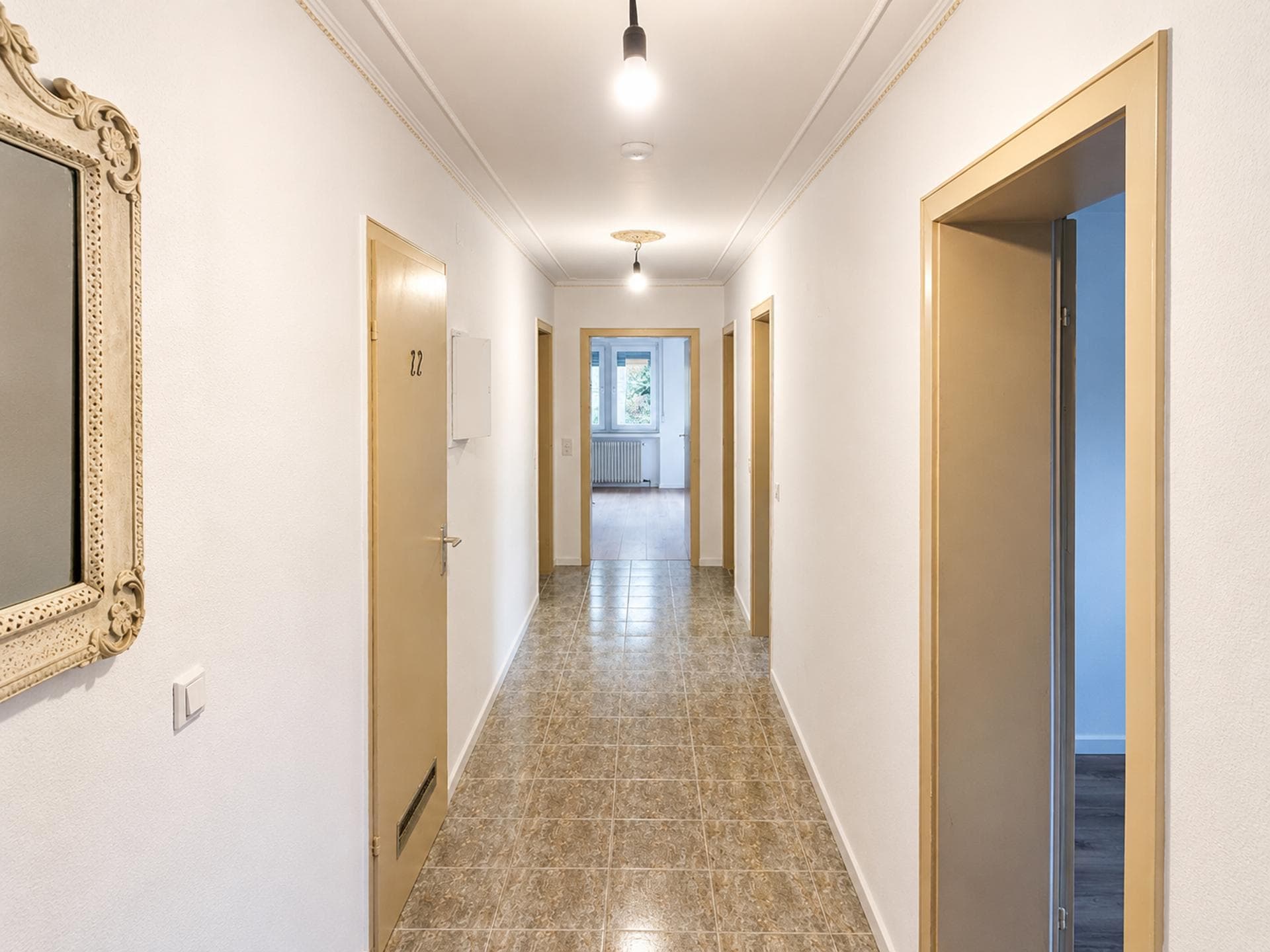 mit BaEinziehen statt renovieren: 3-Zimmer-Wohnung mit Balkon & Gartenblick