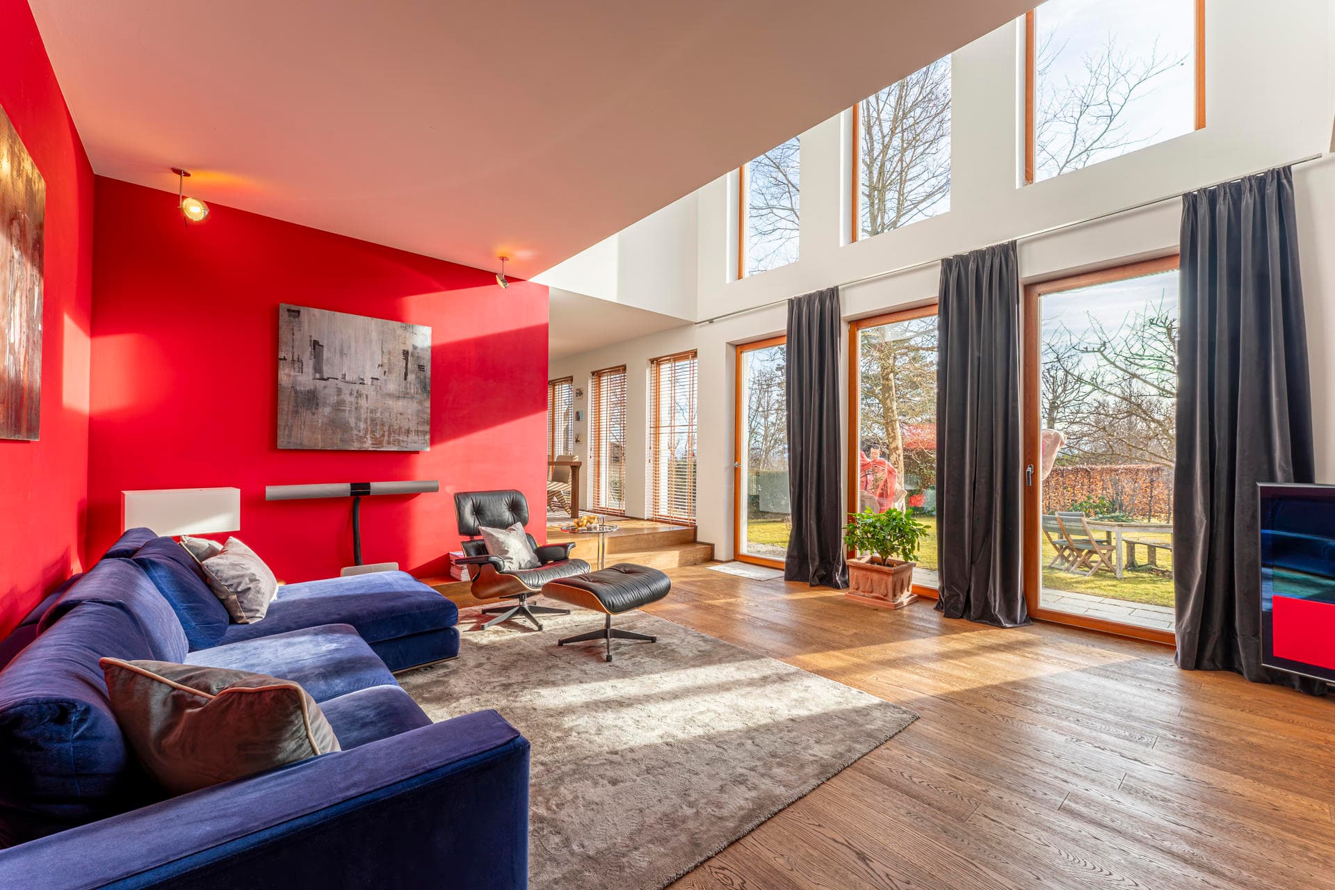 Traumhaftes moderne Villa mit großem Garten und tollen Blick ins Isartal 