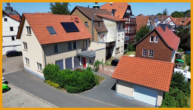FAST NEU IN MALERISCHER ALTSTADT!
KEINE KÄUFERPROVISION