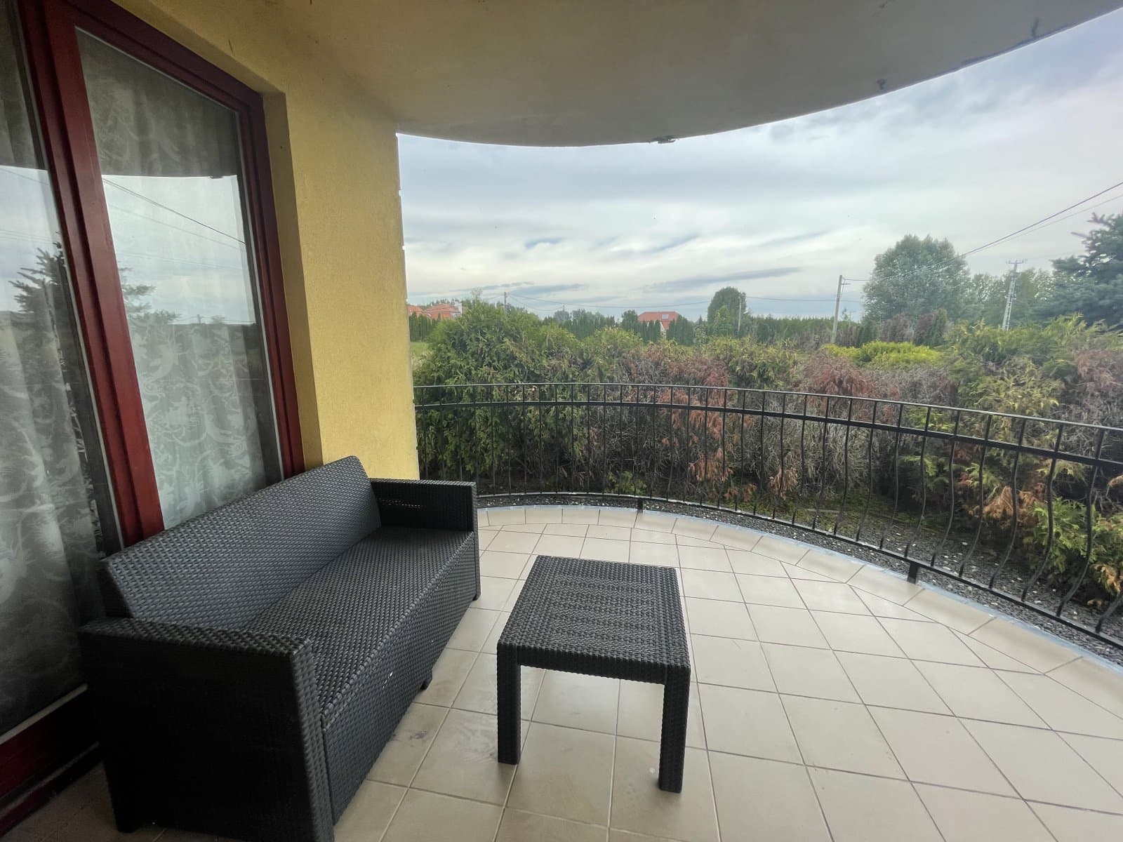 (AAA) Gemütliche Wohnung mit Weitblick über den Kurort Kehida