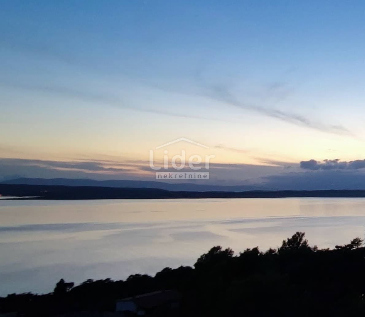 CRIKVENICA Grundstück mit Baugenehmigung, Meerblick