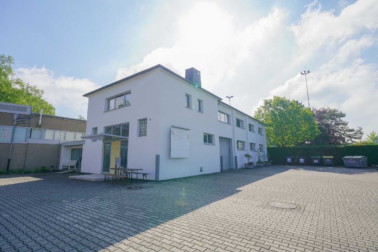 Individuelle Verkaufs-/Lagerfläche über 2 Etagen in zentraler Lage