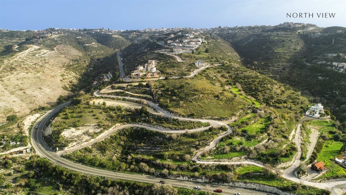 Plots & Land Parcels in Tsada