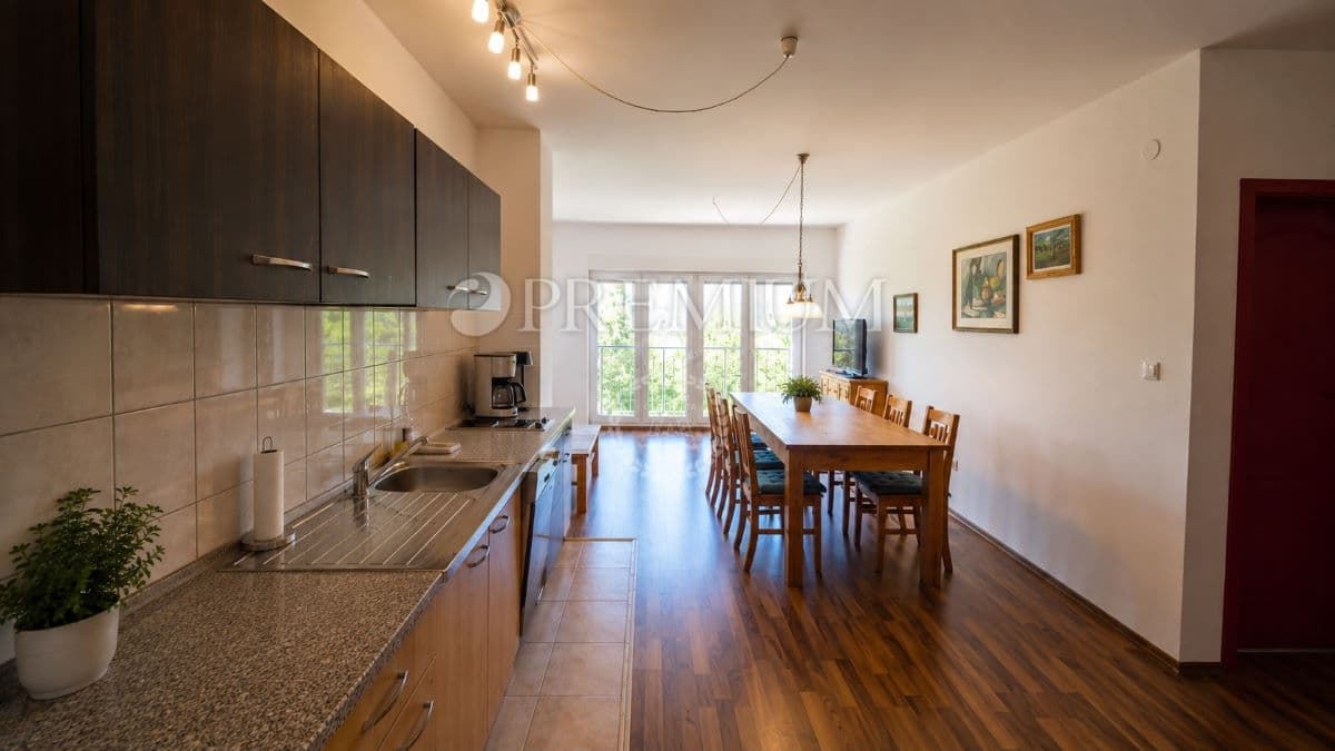 Klimno, Wohnung mit Meerblick!