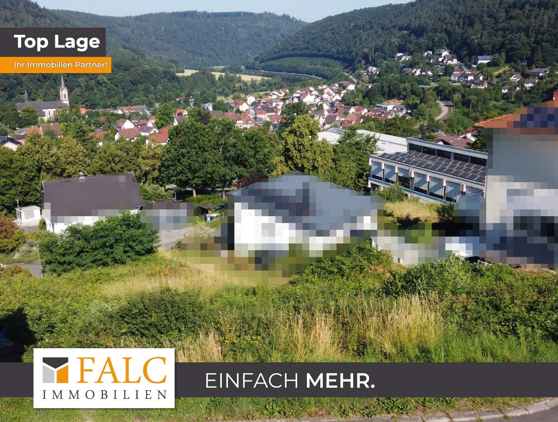 Sonniges Hanggrundstück mit traumhafter Aussicht