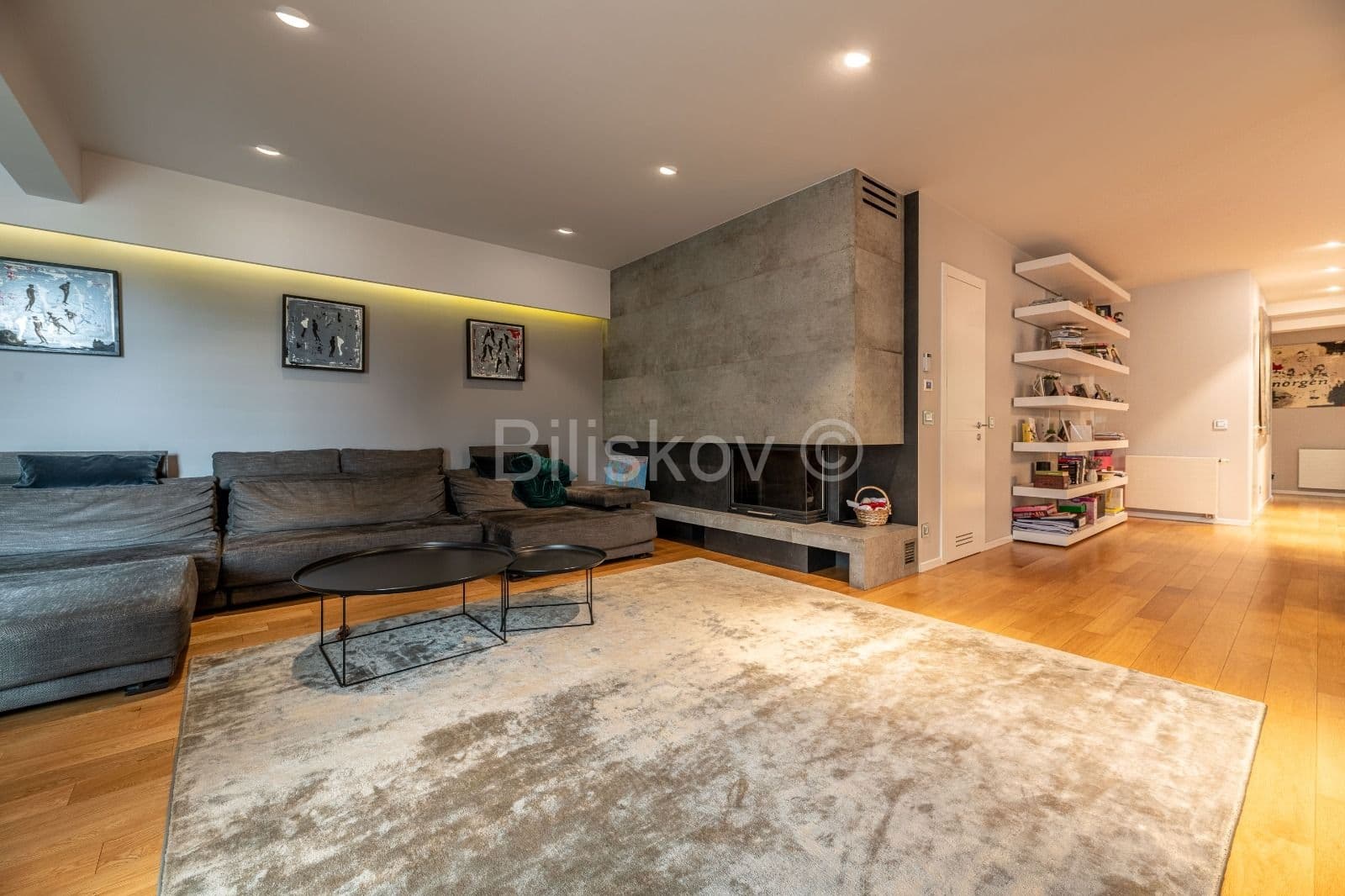 Zu vermieten, Zagreb, Medvešćak, 4-Zimmer-Wohnung, 2 GPM, Aufzug