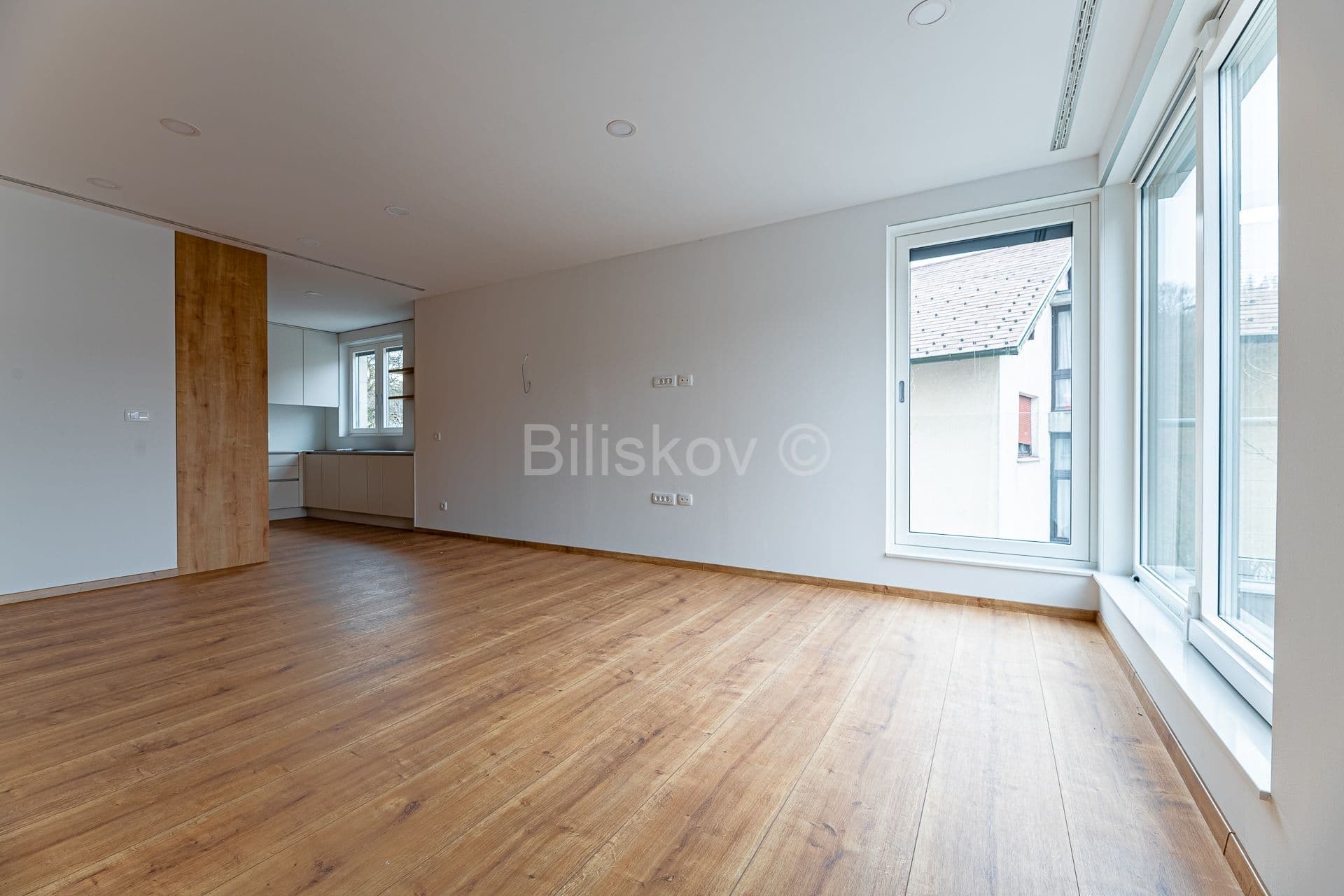 Miete, Neubau, Mlinovi, 5-Zimmer-Wohnung, Garage, Garten