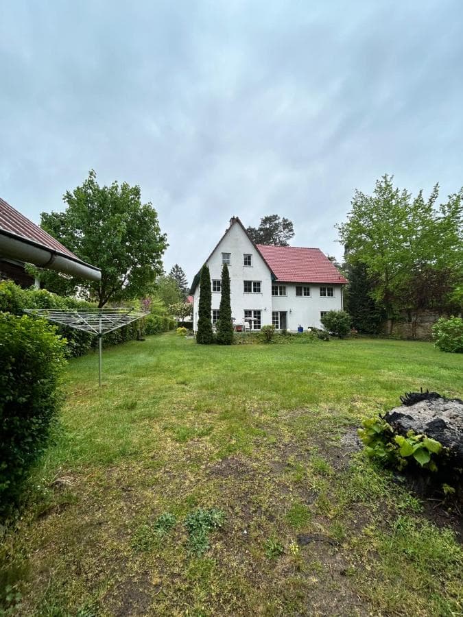 Mehrfamilienhaus mit Ausbaureserve und erheblichem Wertsteigerungspotenzial in Waren (Müritz)
