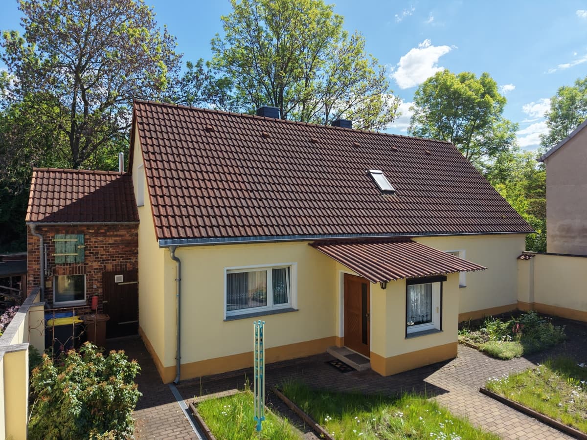 Kleines Haus mit viel Potenzial!!!