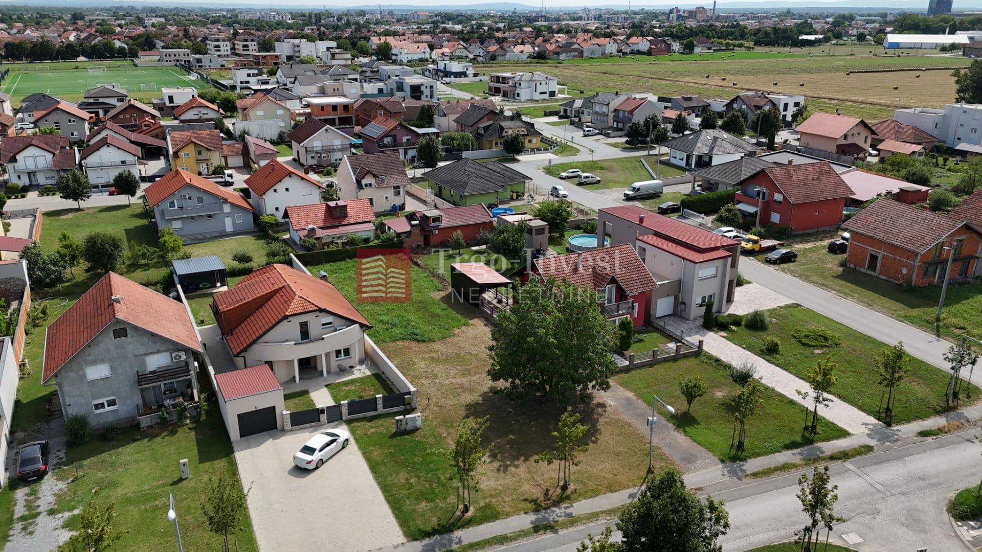 Grundstück Livada, Slavonski Brod, 566m2