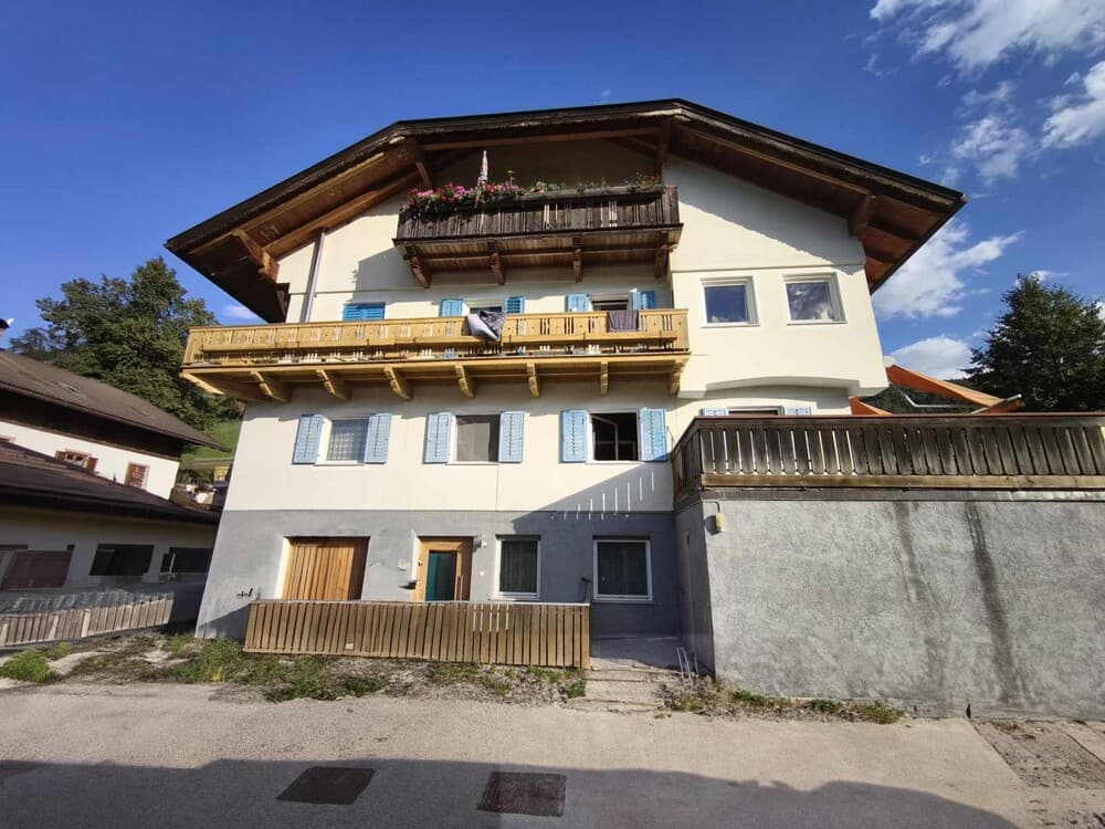 Idyllische 3-ZIMMER-WOHNUNG direkt am Bauernhof - Panorama-Lage