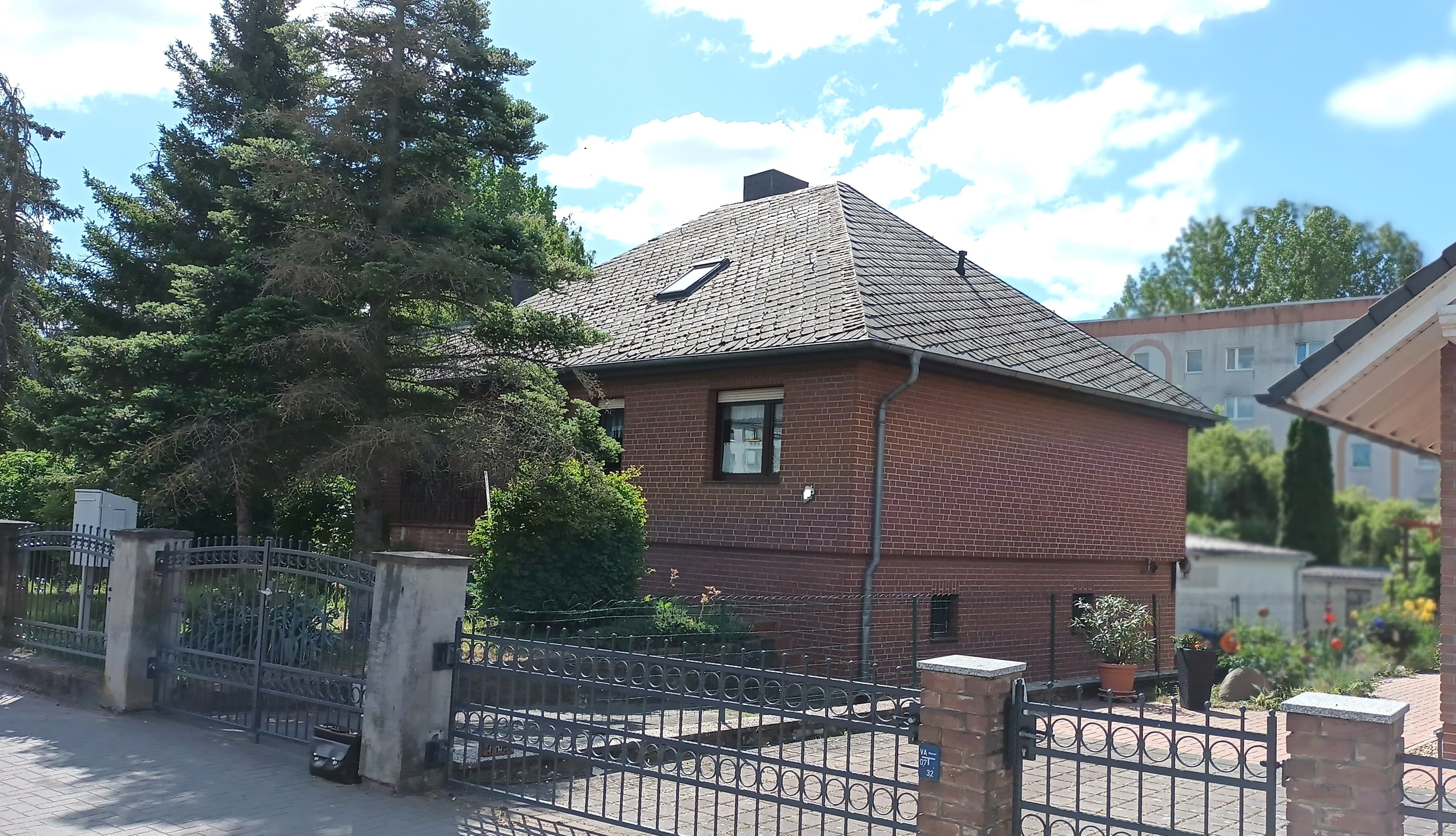 Solides Einfamilienhaus in Wolmirstedt mit universellem Entwicklungs-Potential