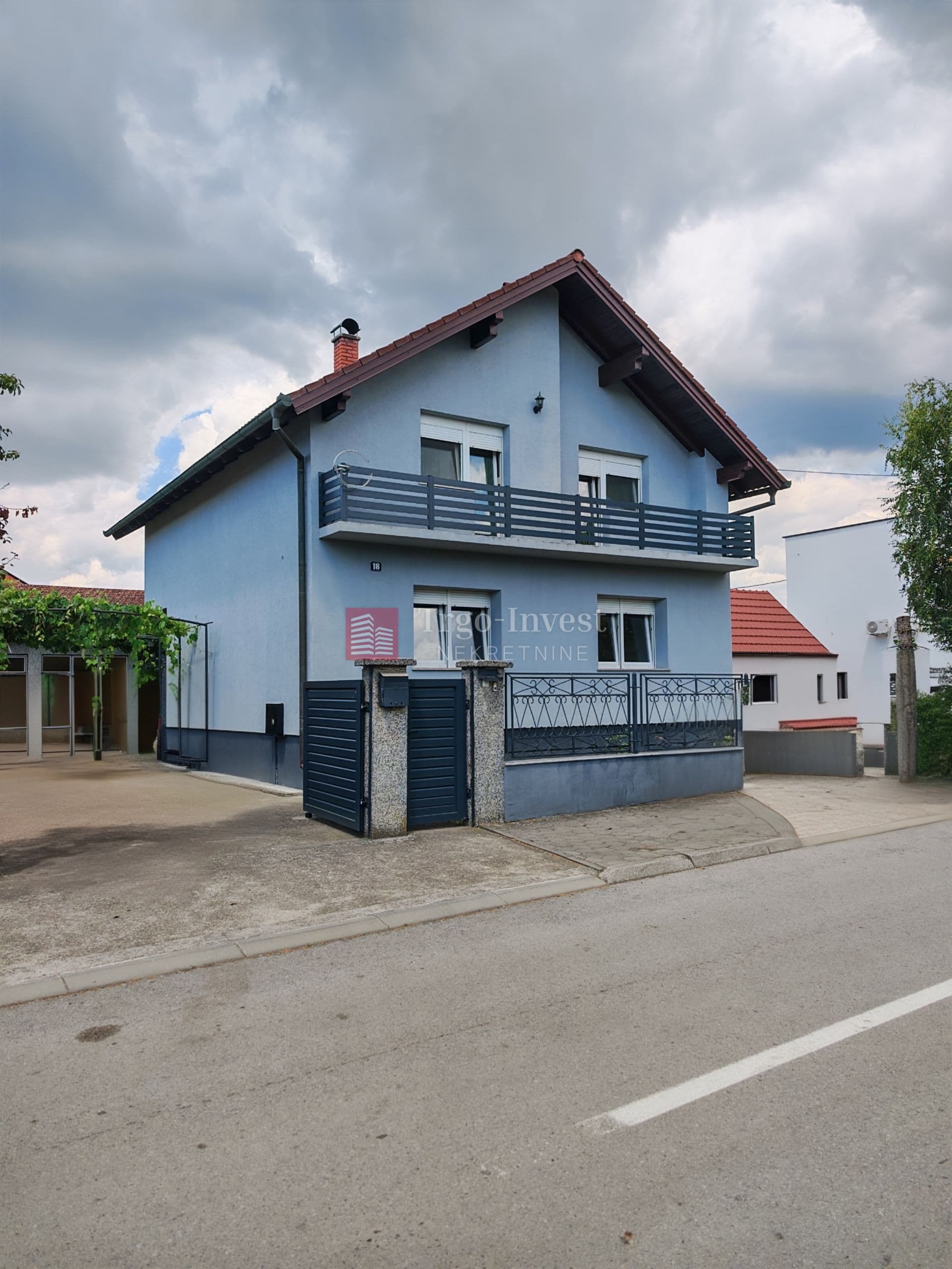 Haus Mikrorajon, Slavonski Brod, 170m2