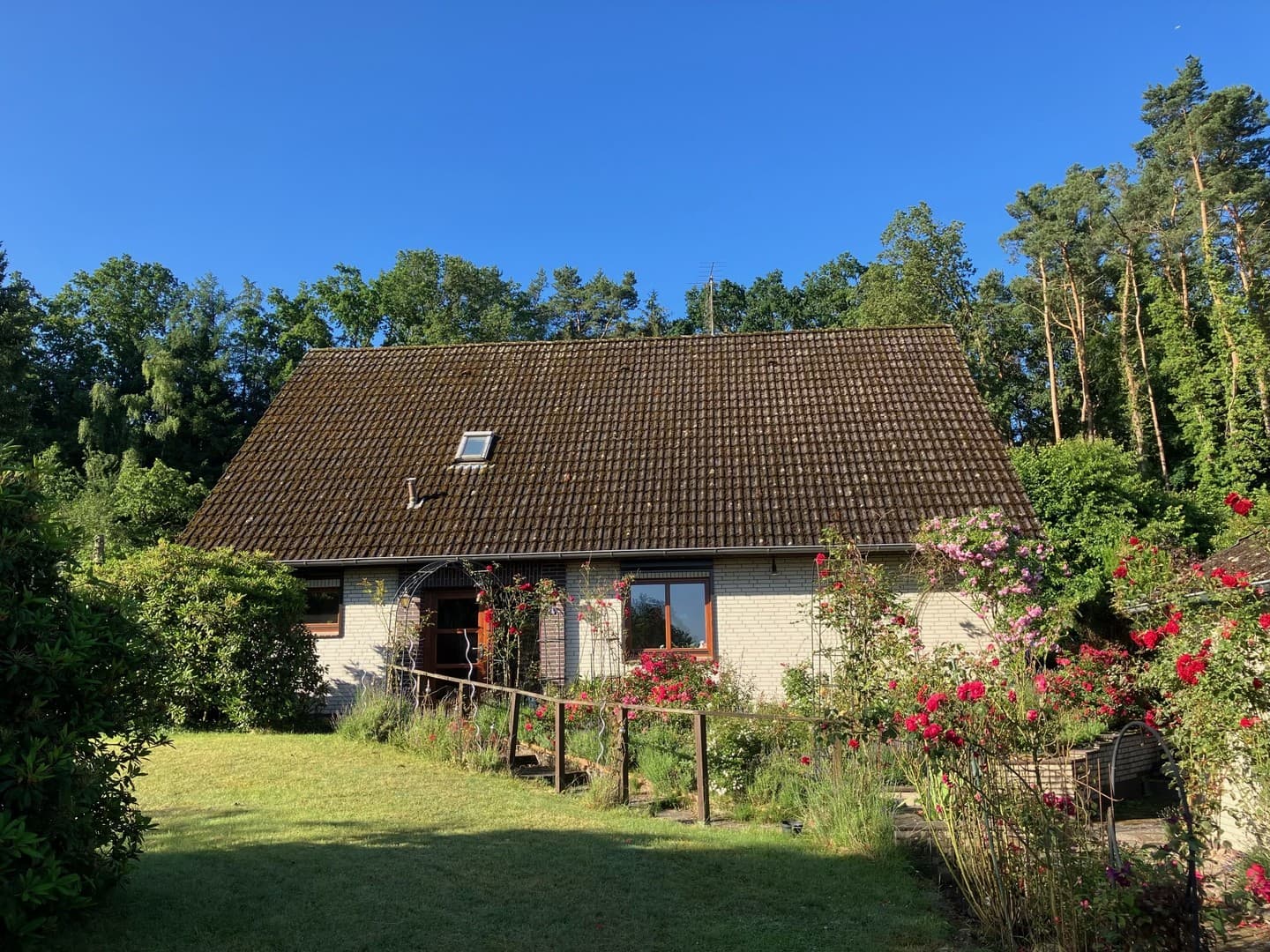 Modernisierter Wohnsitz oder Ferienhaus provisionsfrei von Privat