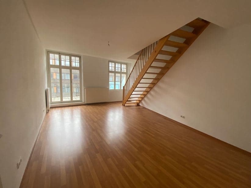 JÄGERHOF * Innenstadt* helle 2 Zimmer-Maisonetten-Whg. mit gr. Terrasse* Parkett* EBK* G-WC