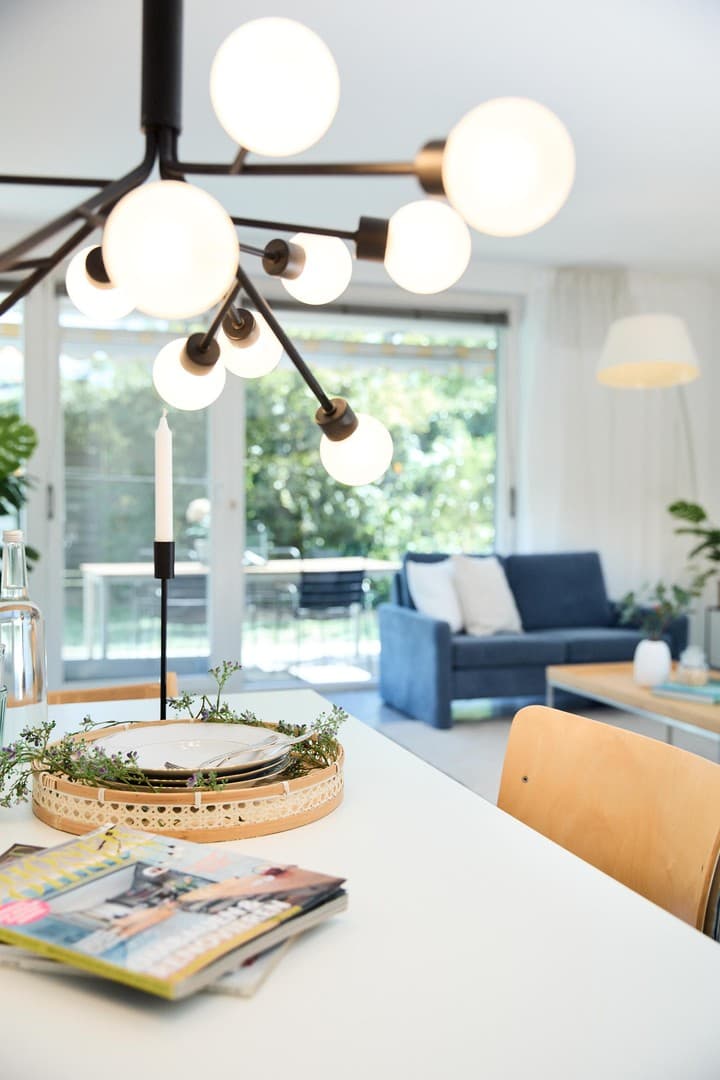 Highlight im Röthelheimpark - bezugsbereit, 4 Zimmer, großer Garten mit Pool