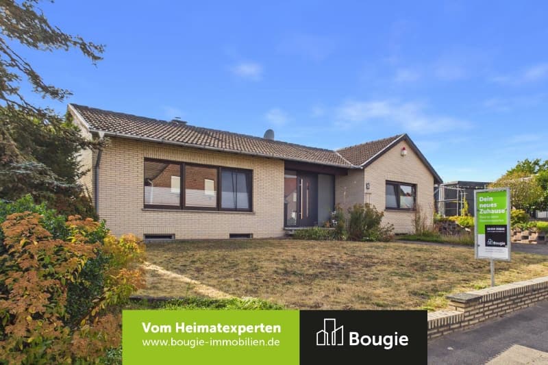Wohnlicher Bungalow auf großem Grundstück