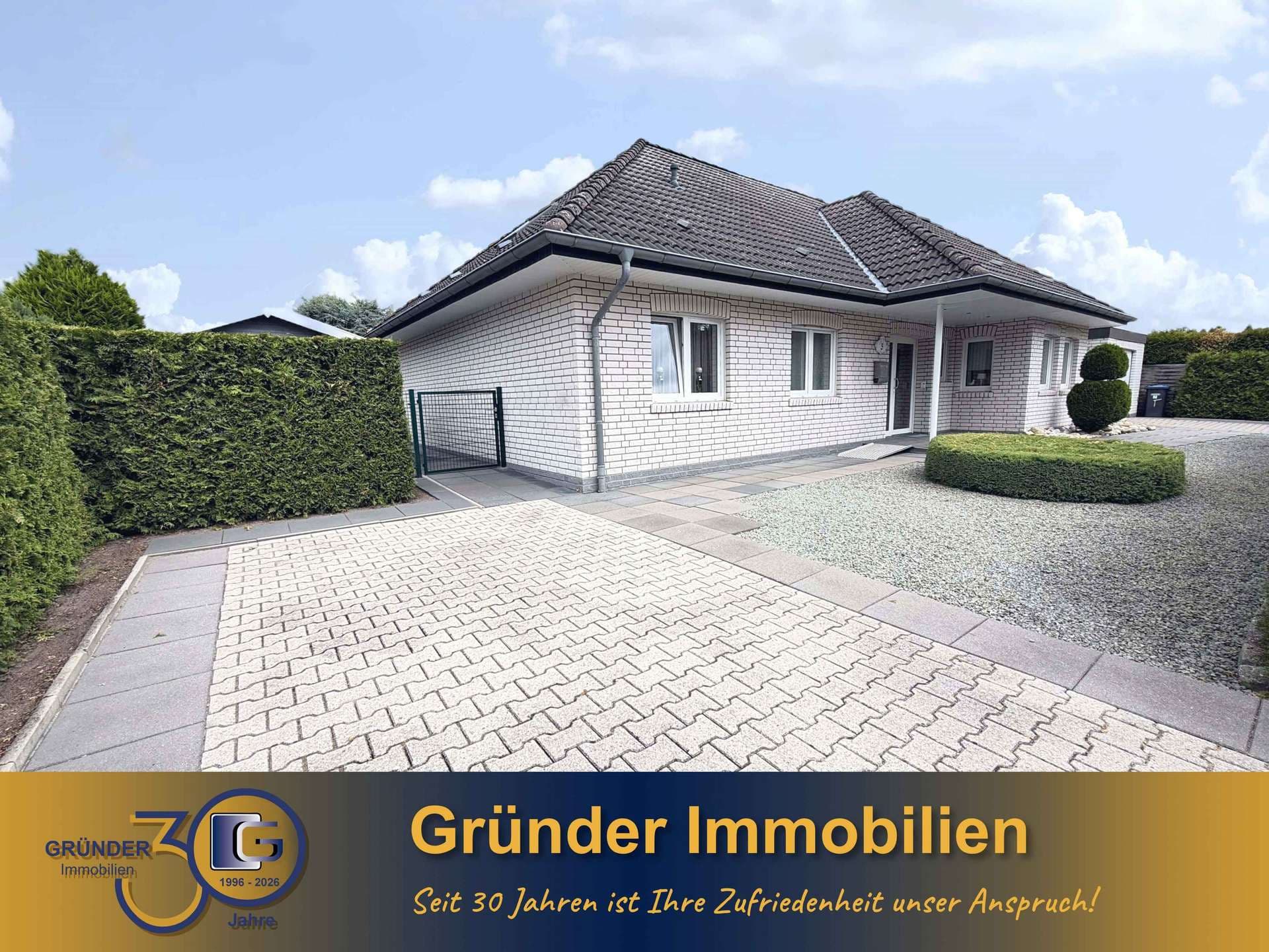 Ebenerdiger Doppelwinkelwalmdachbungalow in Sackgassenlage, Ihre Suche könnte ein Ende haben. . .