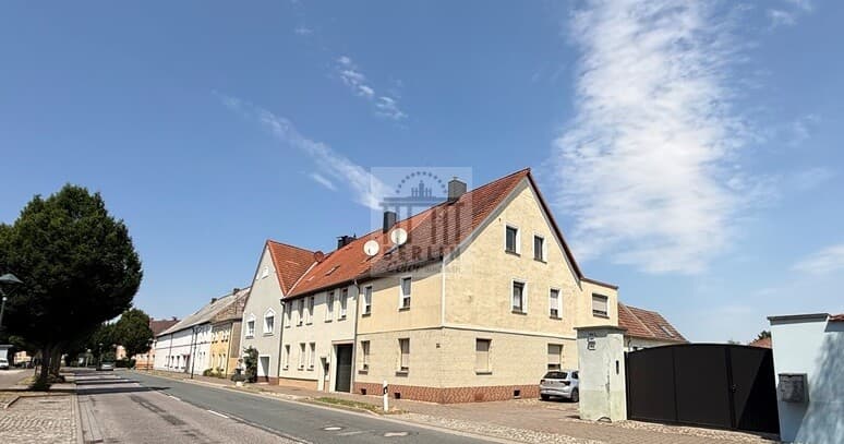 Großes Einfamilienhaus in beliebten Vorort von Magdeburg mit bester Anbindung mit Sauna, Garage, ...