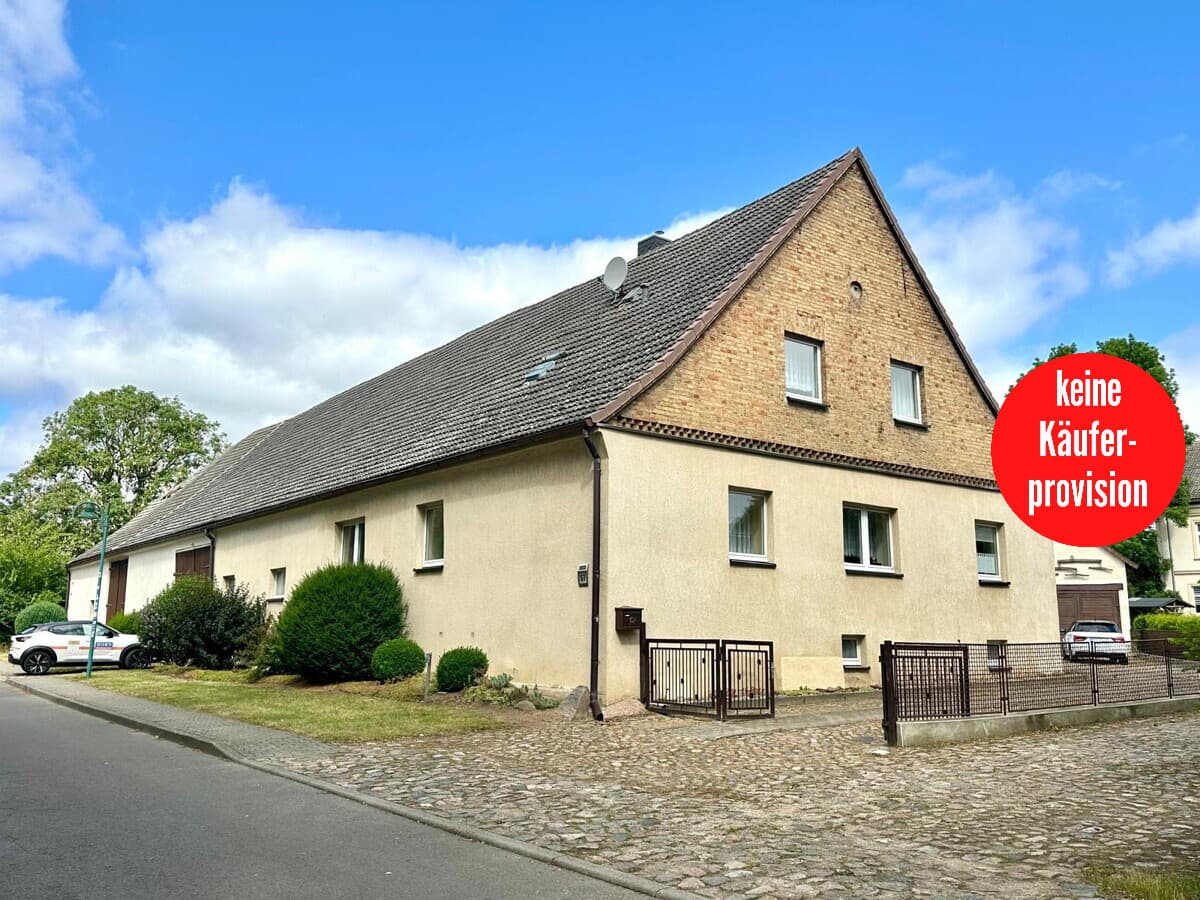 HORN IMMOBILIEN ++ ehemaliges Gründerhaus mit großem Grundstück, Milow bei Strasburg