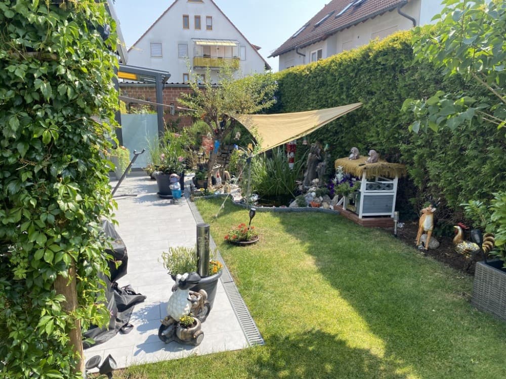 Vermietete Gartenwohnung 
mit großer Terrasse und schönem Blick in den Garten ... 