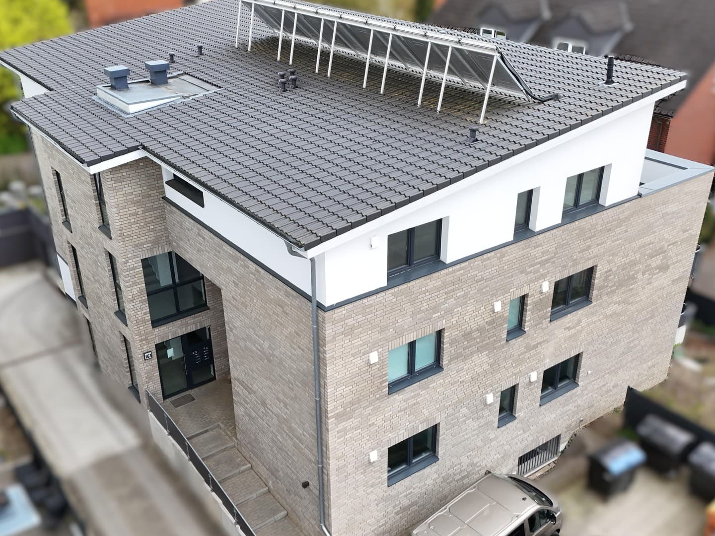 Modernes Open-Living  in Norderstedt-Garstedt: Großzügige 93 m² mit EBK, Aufzug & Tiefgarage