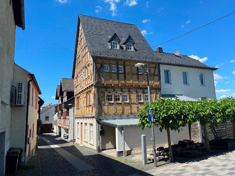 Montabaur, Erstbezug nach Sanierung *VIRTUELLE 360° BESICHTIGUNG AUF ANFRAGE*