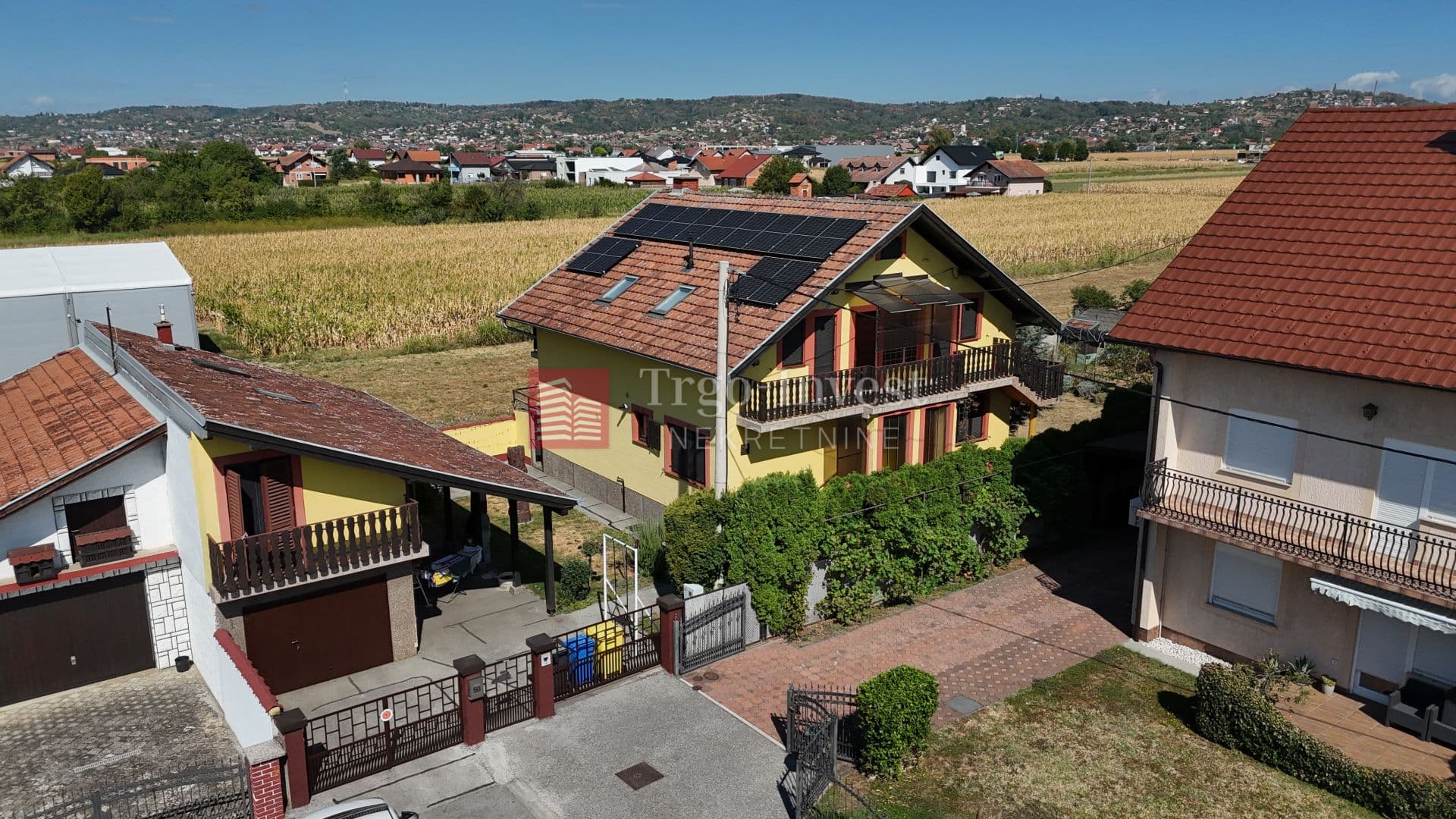 Haus Livada, Slavonski Brod, 166m2