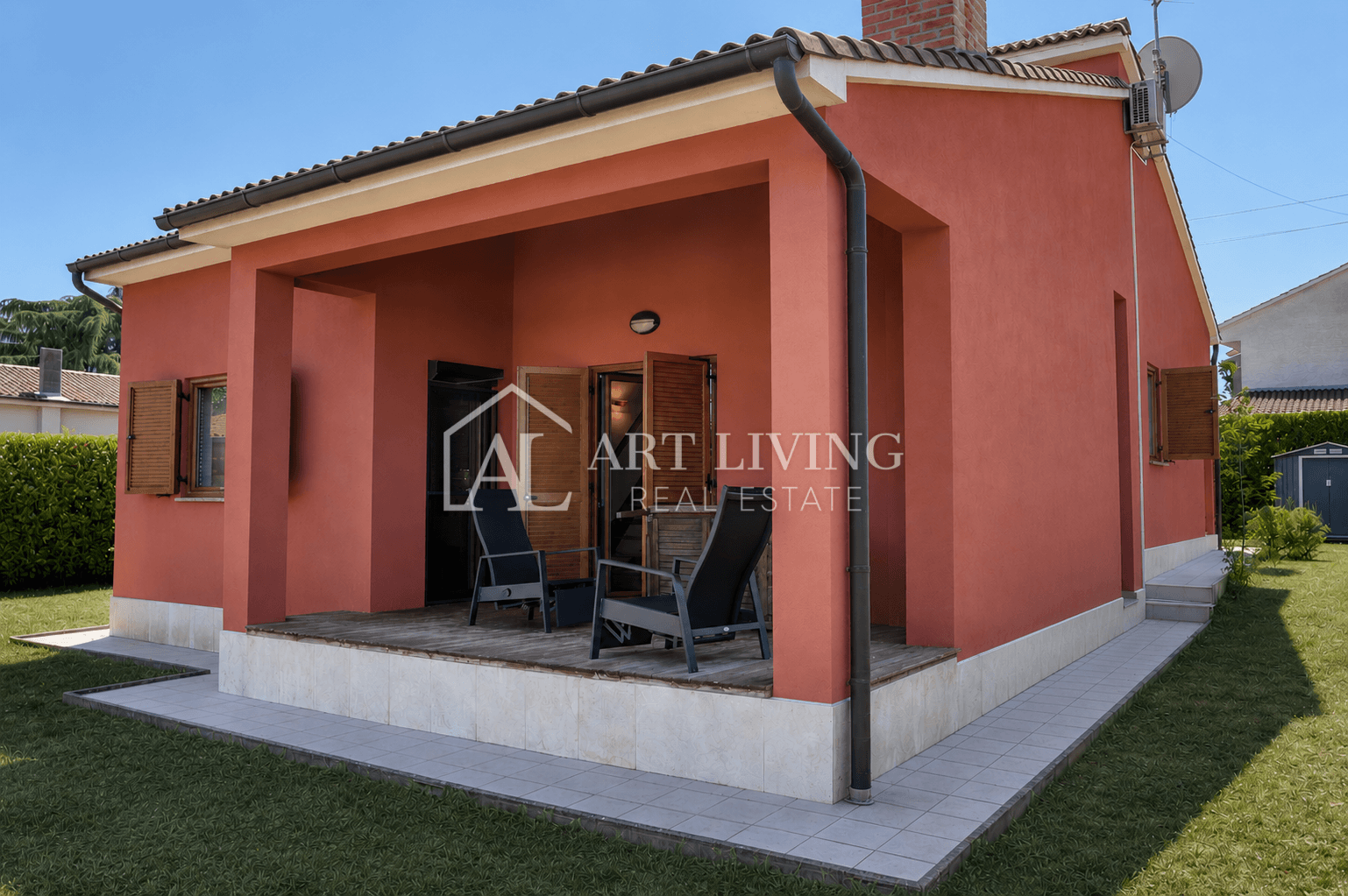 Poreč und Umgebung – wunderschönes Einfamilienhaus (148 m²) mit angelegtem Garten