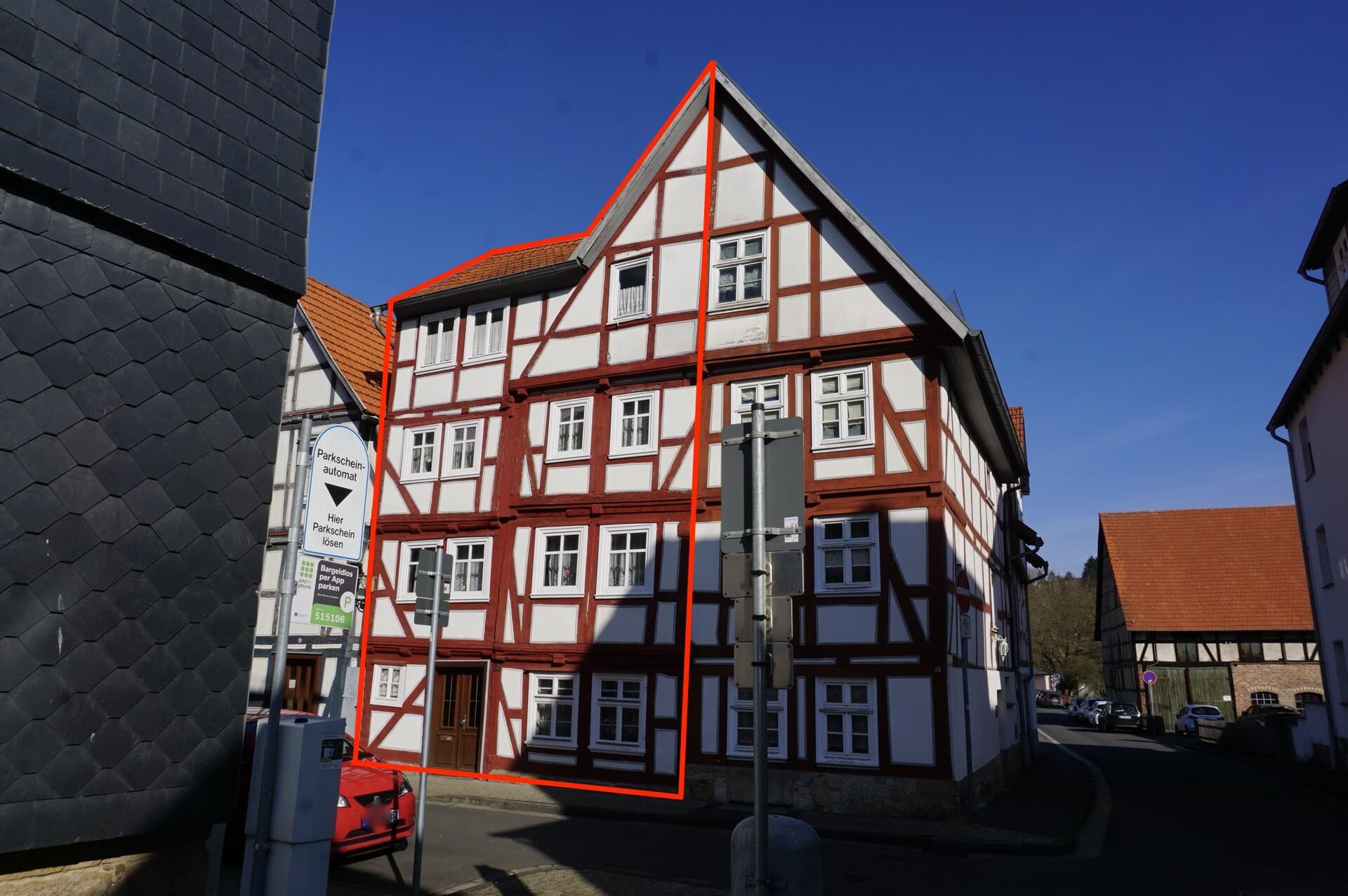 Schmucke Fachwerk-Doppelhaushälfte in der Melsunger Innenstadt. Keine Käuferprovision!