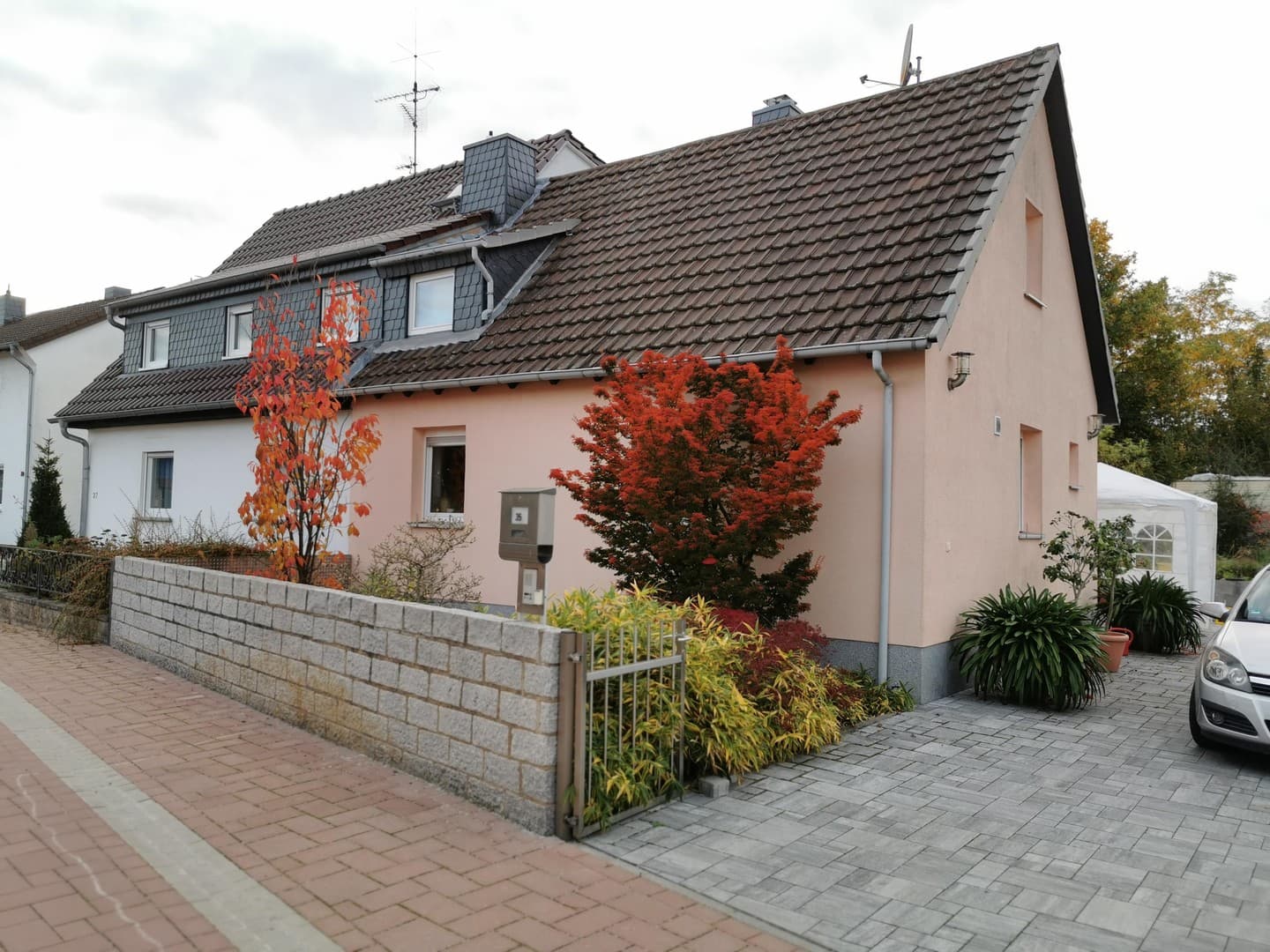preiswerte, sanierte Doppelhaushälfte in begehrter Wohnlage in Dieburg