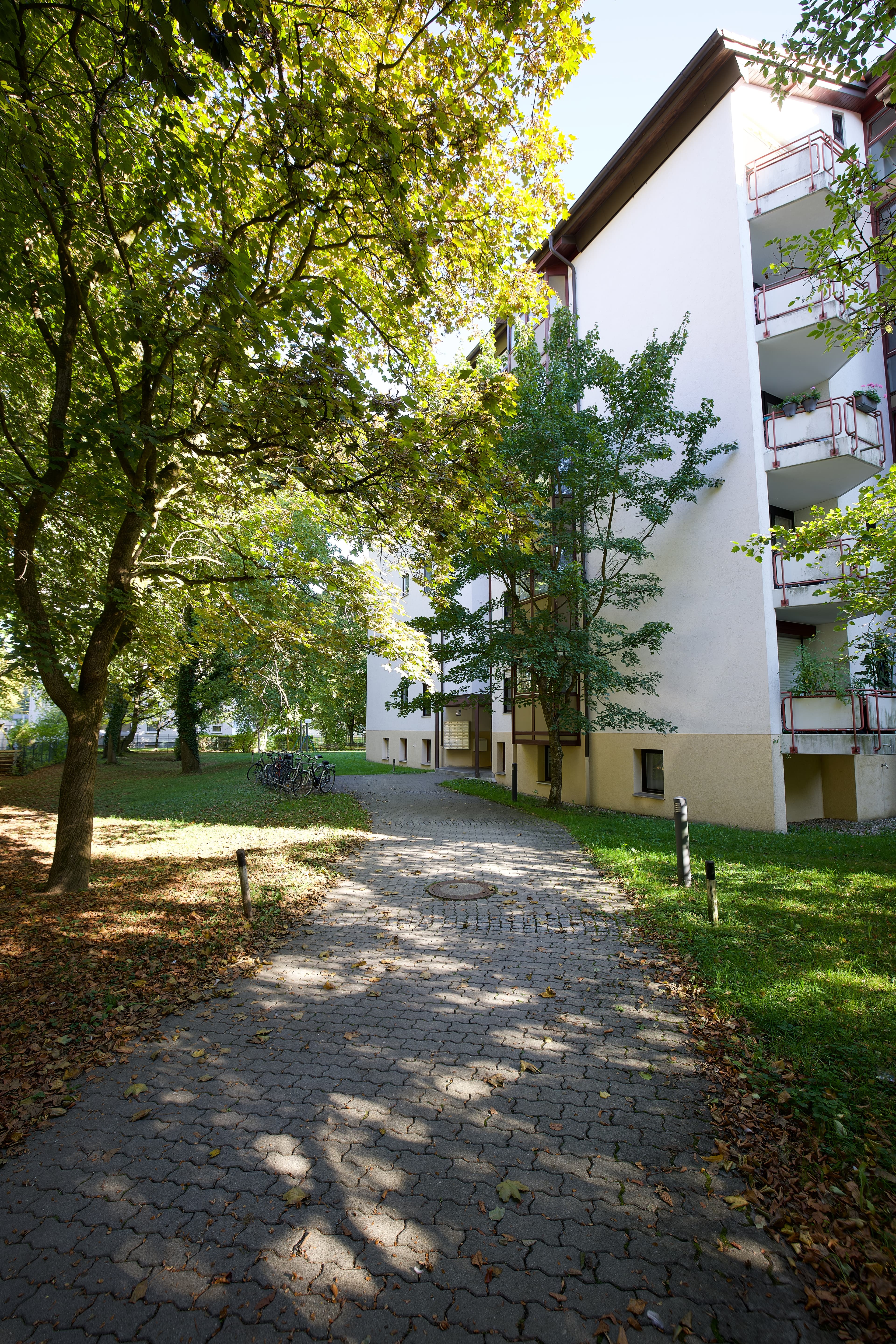 Charmante 4-Zimmer-Maisonette-Wohnung mit Südbalkon in München-Allach – Nähe Karlsfelder Bahnhof