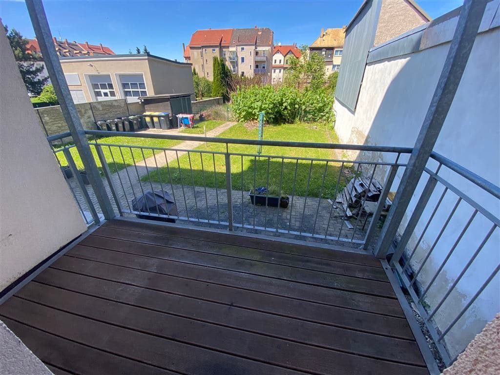 Pegau* tolle 1 Zimmer-Wohnung *Balkon*offene Küche* EBK* Tageslichtbad* Balkon hofseitig