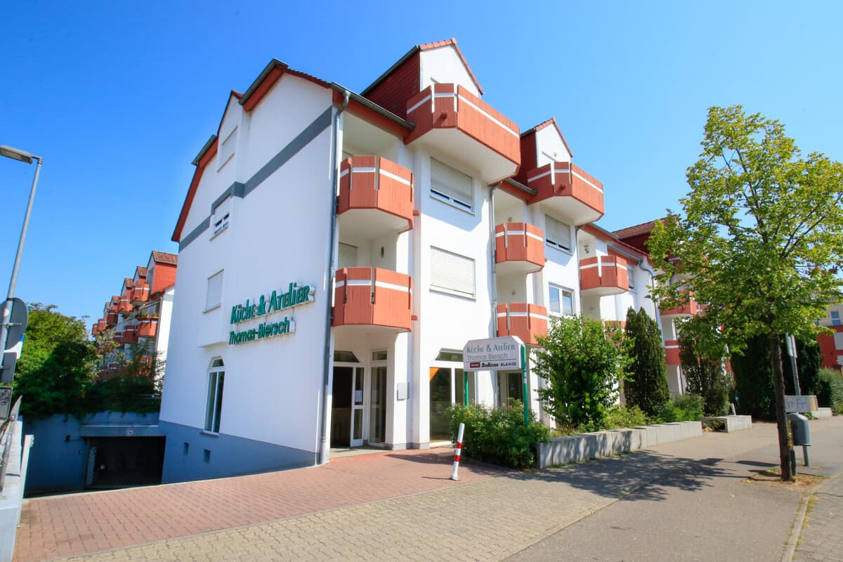 Geschmackvolle Gewerberäume in Lauflage zur Innenstadt, Niedrigenergiehaus!