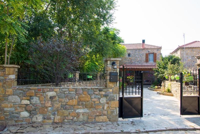 Lucy`s house